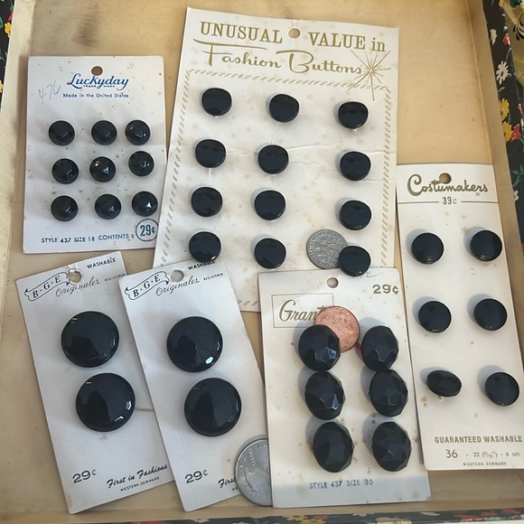 VTG Black Faceted Buttons - Picture 1 of 6